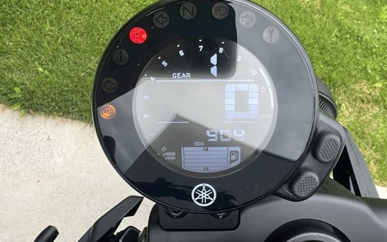 Gebrauchtmotorrad Yamaha XSR700 - Bild 4 Gebrauchtmotorrad Yamaha XSR700 - Bild 4