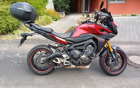 Gebrauchtmotorrad Yamaha MT-09 - Bild 1