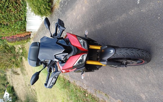 Gebrauchtmotorrad Yamaha MT-09 - Bild 2