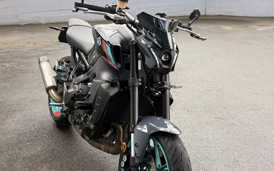 Gebrauchtmotorrad Yamaha MT-09 - Bild 1 Gebrauchtmotorrad Yamaha MT-09 - Bild 1
