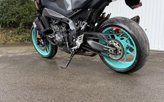 Gebrauchtmotorrad Yamaha MT-09 - Bild 3 Gebrauchtmotorrad Yamaha MT-09 - Bild 3