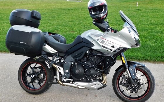 Gebrauchtmotorrad Triumph Tiger Sport 1050 - Bild 1 Gebrauchtmotorrad Triumph Tiger Sport 1050 - Bild 1