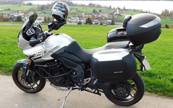 Gebrauchtmotorrad Triumph Tiger Sport 1050 - Bild 2 Gebrauchtmotorrad Triumph Tiger Sport 1050 - Bild 2
