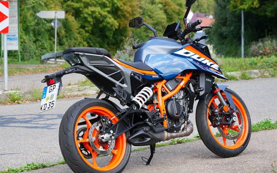 Gebrauchtmotorrad KTM 390 Duke - Bild 2