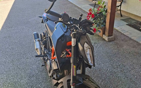 Gebrauchtmotorrad KTM 390 Duke - Bild 4 Gebrauchtmotorrad KTM 390 Duke - Bild 4