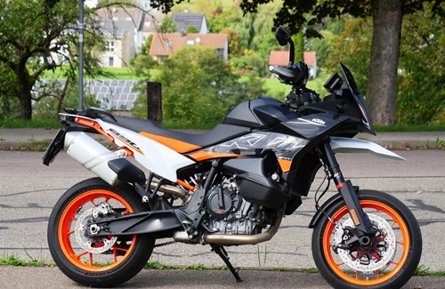 Gebrauchtmotorrad KTM 890 SMT