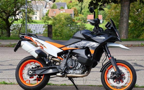 Gebrauchtmotorrad KTM 890 SMT - Bild 1
