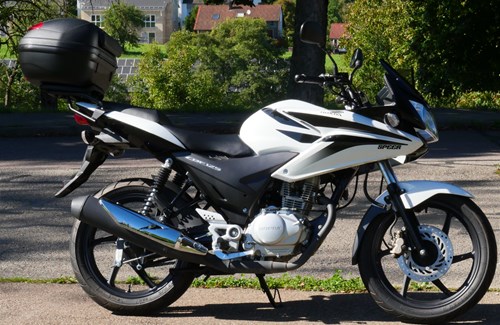 Gebrauchtmotorrad Honda CBF 125