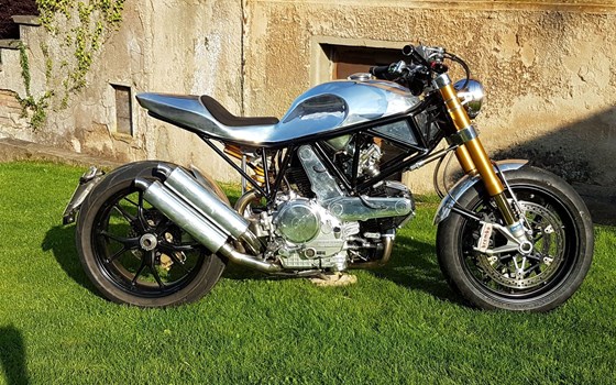 Gebrauchtmotorrad Ducati 900 SS - Bild 1