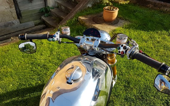 Gebrauchtmotorrad Ducati 900 SS - Bild 2