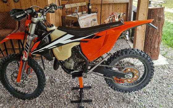 Gebrauchtmotorrad KTM 150 XC-W - Bild 1 Gebrauchtmotorrad KTM 150 XC-W - Bild 1