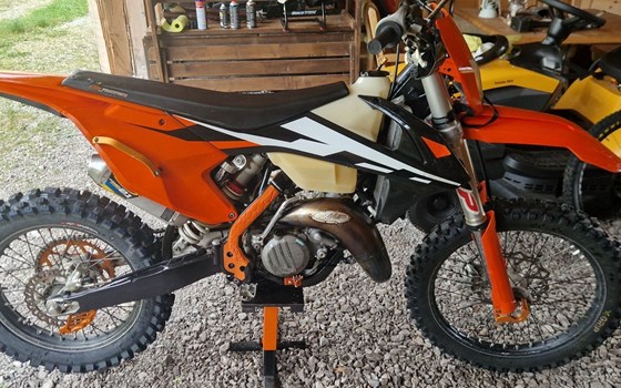 Gebrauchtmotorrad KTM 150 XC-W - Bild 3 Gebrauchtmotorrad KTM 150 XC-W - Bild 3