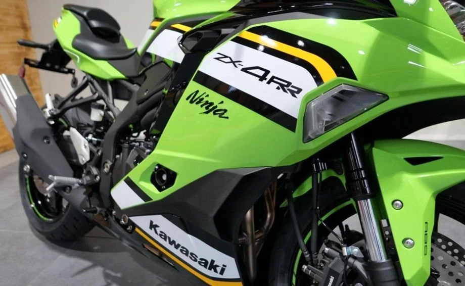 Angebot Kawasaki Ninja ZX-4RR Bild 5: Angebot Kawasaki Ninja ZX-4RR