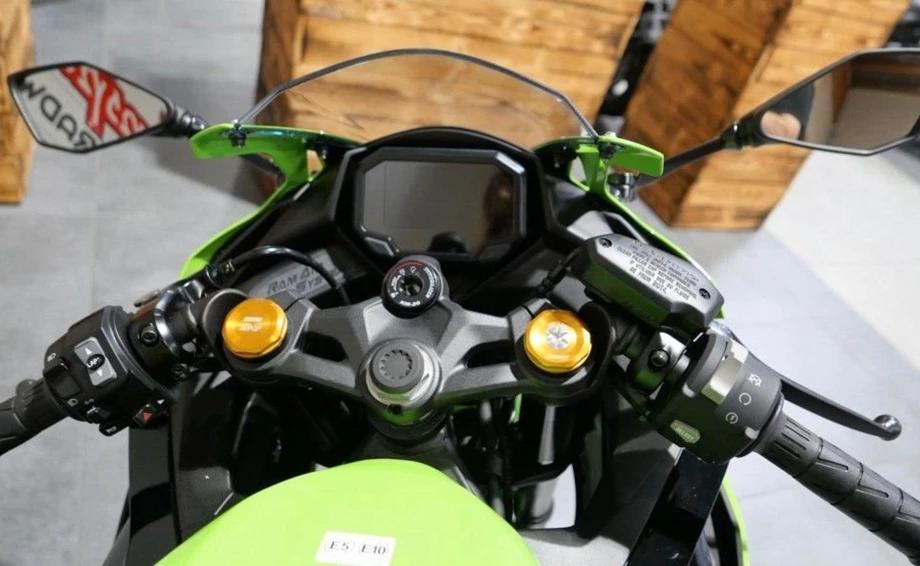 Angebot Kawasaki Ninja ZX-4RR Bild 7: Angebot Kawasaki Ninja ZX-4RR