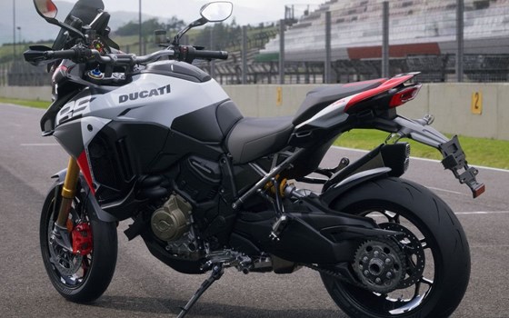 Neufahrzeug Ducati Multistrada V4 RS - Bild 4