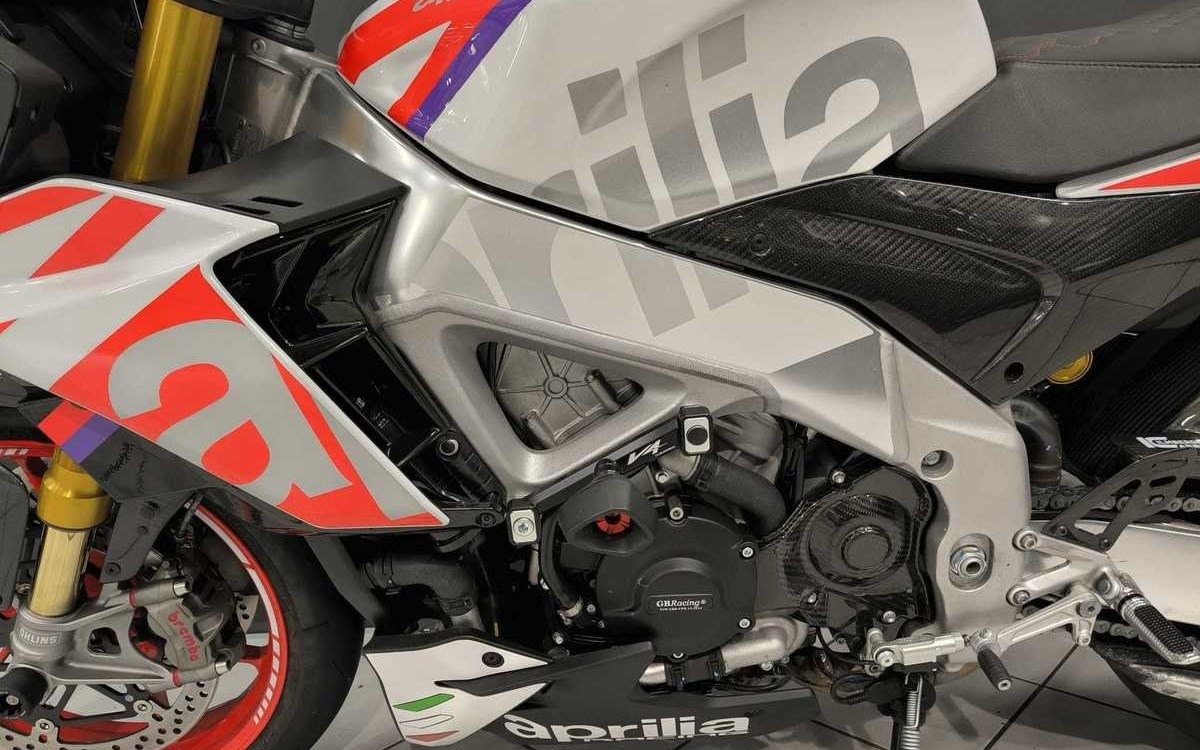 Angebot Aprilia Tuono V4 1100 Factory