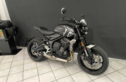 Gebrauchtmotorrad Triumph Trident 660
