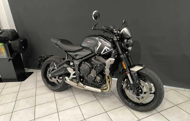 Triumph Trident 660