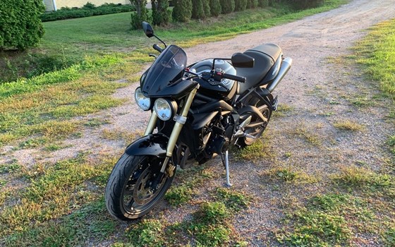Gebrauchtmotorrad Triumph Street Triple - Bild 4
