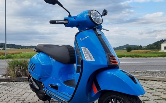 Gebrauchtmotorrad Vespa GTS 310 SuperSport - Bild 2 Gebrauchtmotorrad Vespa GTS 310 SuperSport - Bild 2