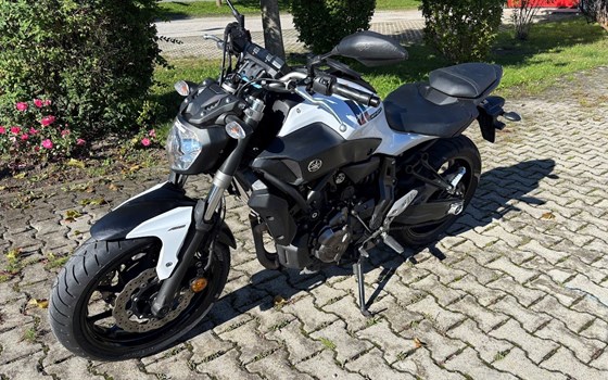 Gebrauchtmotorrad Yamaha MT-07 - Bild 1