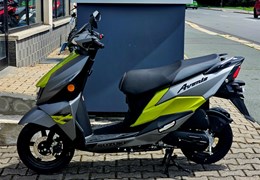 Neumotorrad Suzuki Avenis 125
