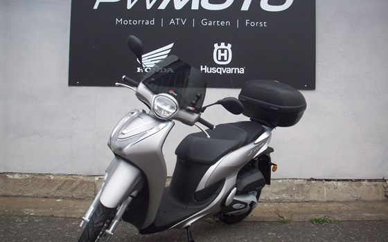 Gebrauchtmotorrad Honda SH Mode 125 - Bild 4