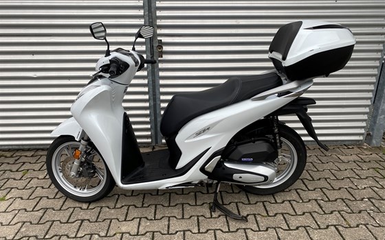 Gebrauchtmotorrad Honda SH125i - Bild 5