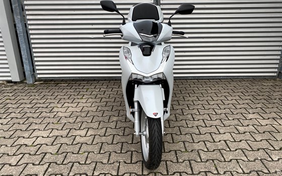 Gebrauchtmotorrad Honda SH125i - Bild 7