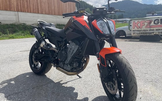Gebrauchtmotorrad KTM 890 Duke - Bild 4 Gebrauchtmotorrad KTM 890 Duke - Bild 4
