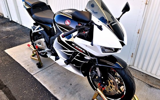 Gebrauchtmotorrad Honda CBR600RR - Bild 5 Gebrauchtmotorrad Honda CBR600RR - Bild 5