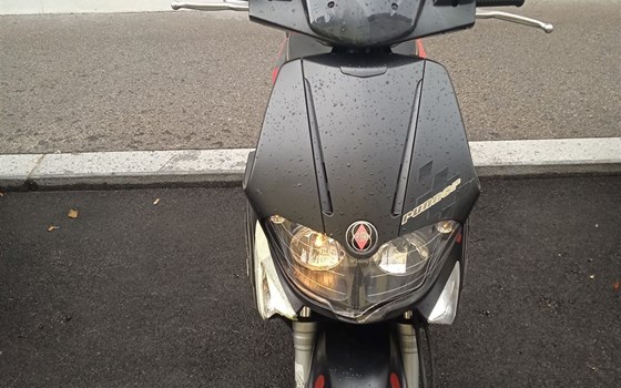 Gebrauchtmotorrad Gilera Runner 50 - Bild 2 Gebrauchtmotorrad Gilera Runner 50 - Bild 2
