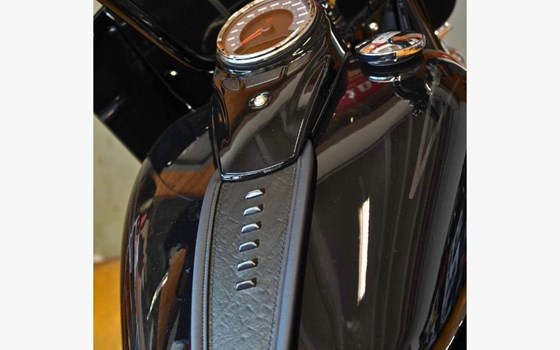 Neufahrzeug Harley-Davidson Softail Heritage Classic 114 FLHCS - Bild 10 Neufahrzeug Harley-Davidson Softail Heritage Classic 114 FLHCS - Bild 10