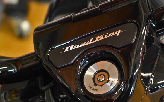 Neufahrzeug Harley-Davidson Touring Road King Special FLHRXS - Bild 11 Neufahrzeug Harley-Davidson Touring Road King Special FLHRXS - Bild 11
