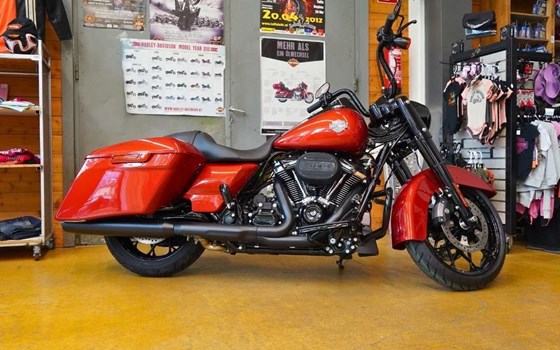 Neufahrzeug Harley-Davidson Touring Road King Special FLHRXS - Bild 2 Neufahrzeug Harley-Davidson Touring Road King Special FLHRXS - Bild 2