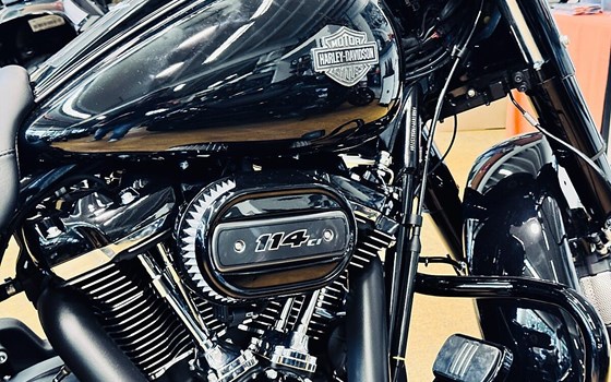 Gebrauchtmotorrad Harley-Davidson Touring Road King Special FLHRXS - Bild 4