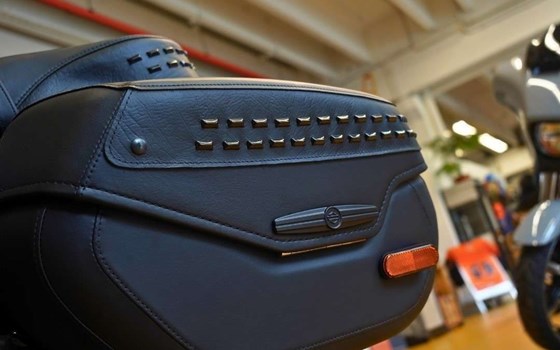 Neufahrzeug Harley-Davidson Softail Heritage Classic FLHC - Bild 10