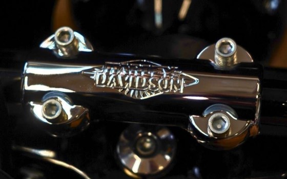 Neufahrzeug Harley-Davidson Softail Heritage Classic FLHC - Bild 12