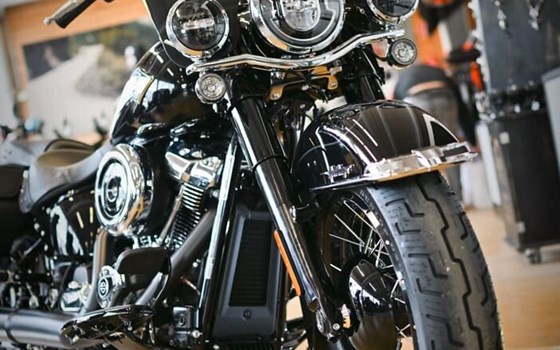 Neufahrzeug Harley-Davidson Softail Heritage Classic 114 FLHCS - Bild 3