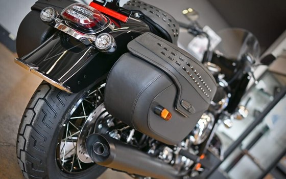 Neufahrzeug Harley-Davidson Softail Heritage Classic 114 FLHCS - Bild 6