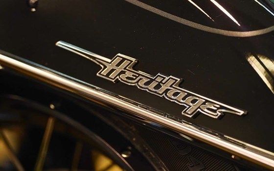Neufahrzeug Harley-Davidson Softail Heritage Classic FLHC - Bild 9