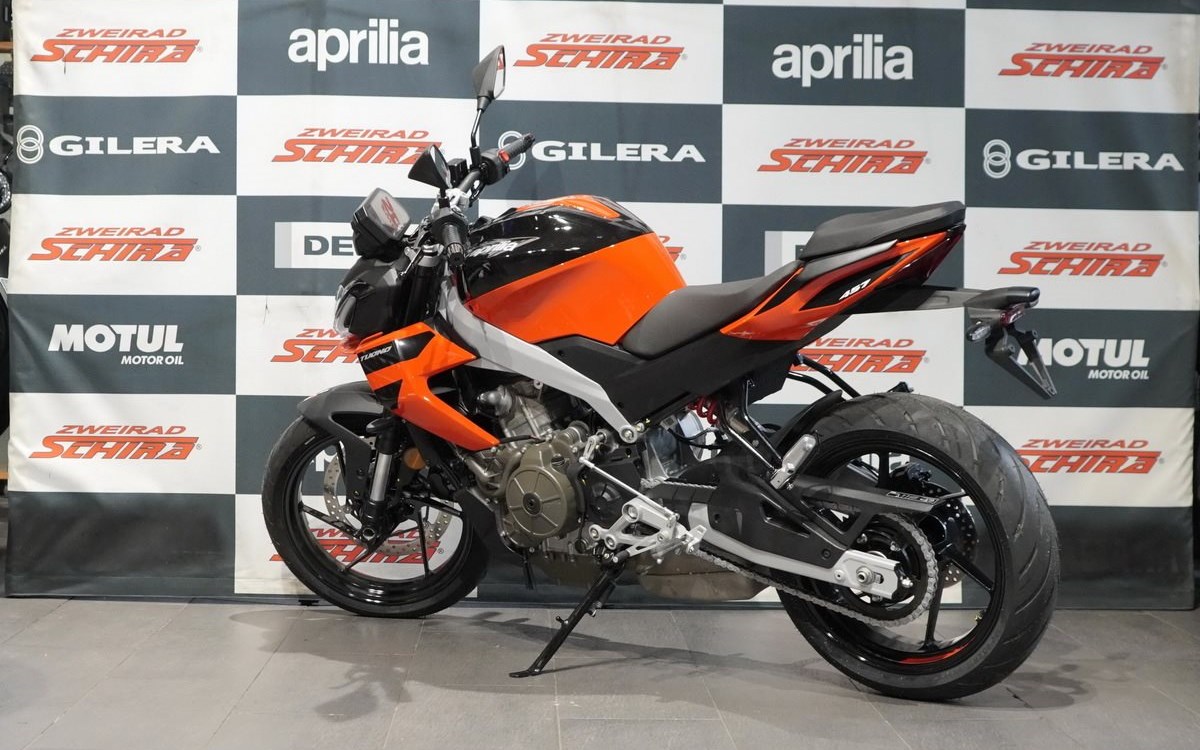 Zum Vergrößern bitte anklicken! Angebot Aprilia Tuono 457