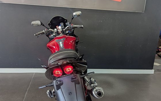 Gebrauchtmotorrad Yamaha FZS 1000 Fazer - Bild 6