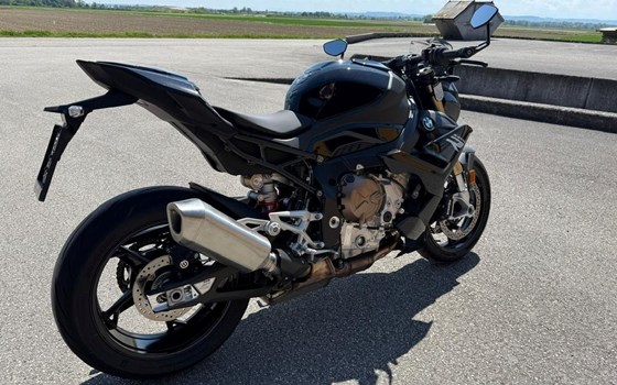 Gebrauchtmotorrad BMW S 1000 R - Bild 4 Gebrauchtmotorrad BMW S 1000 R - Bild 4