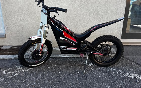 Gebrauchtmotorrad Oset 20.0 Racing - Bild 2 Gebrauchtmotorrad Oset 20.0 Racing - Bild 2