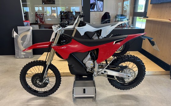 Gebrauchtmotorrad Stark Future Varg EX - Bild 1