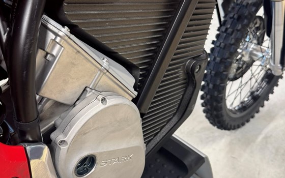 Gebrauchtmotorrad Stark Future Varg EX - Bild 6