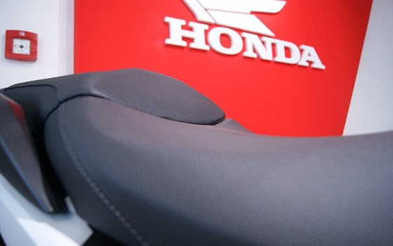 Neufahrzeug Honda NC750X DCT - Bild 13 Neufahrzeug Honda NC750X DCT - Bild 13