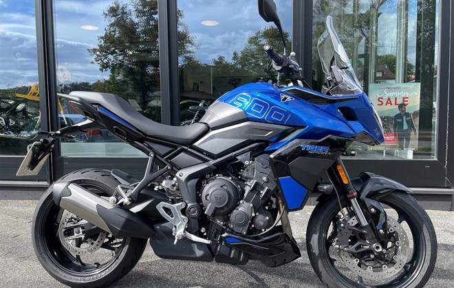 Triumph Tiger Sport 800