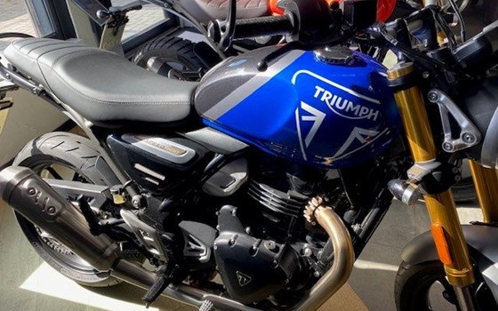 Gebrauchtmotorrad Triumph Speed 400 - Bild 1